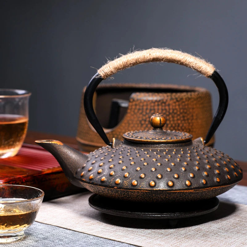 700ml Handmade Iron Pot, Classical Cast Iron Home Water Pot, Health Preservation Home Tea Pot